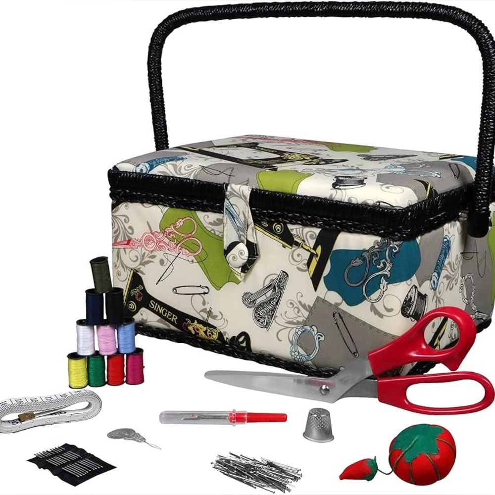 Singer Large Sewing Basket with Lift out Tray and Accessories, NWT